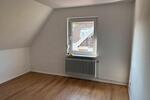 Doppelhaushälfte Norden - 4 Zimmer, 100 m&sup2;, 825&euro; | Angebot:26690434