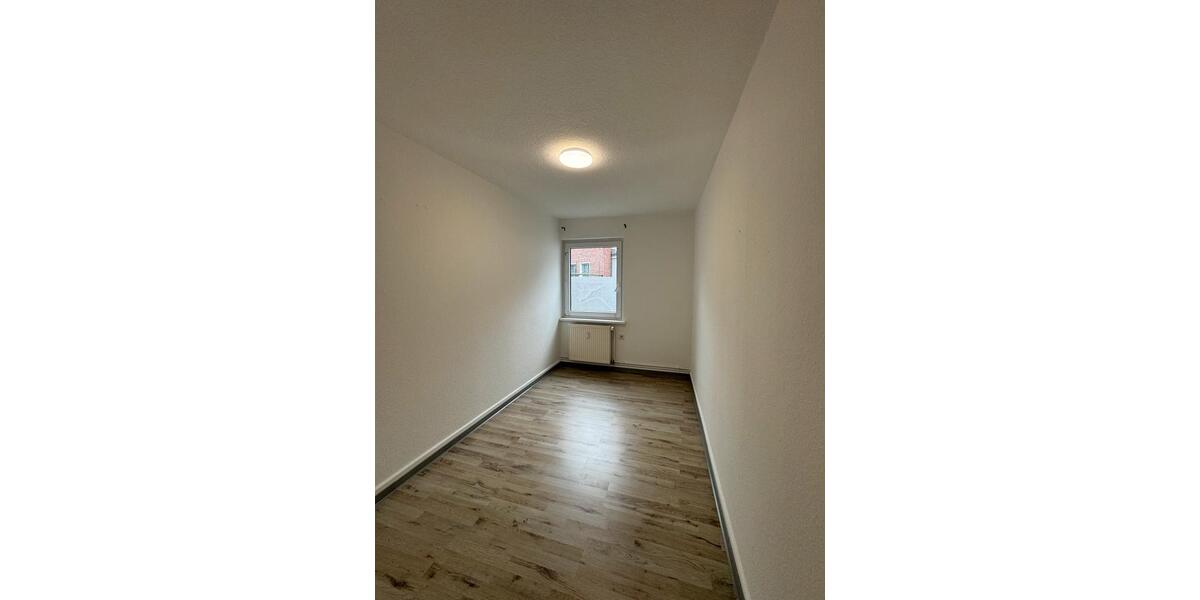 Etagenwohnung Leer (Ostfriesland) - 3 Zimmer, 75 m&sup2;, 546&euro; | Angebot:25431007