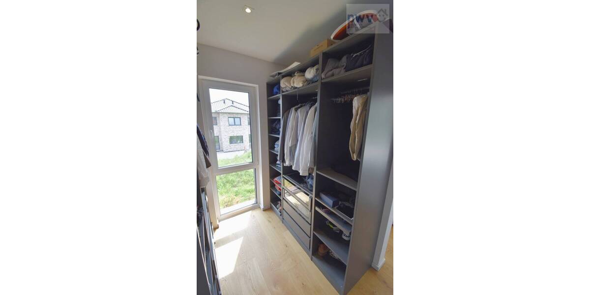 Einfamilienhaus Aurich Extum - 5 Zimmer, 165 m&sup2;, 699.990&euro; | Angebot:26739833