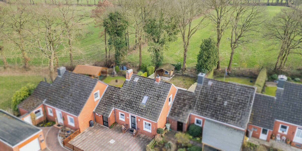 Reihenmittelhaus Aurich Innenstadt - 4 Zimmer, 98 m&sup2;, 150.000&euro; | Angebot:26105544