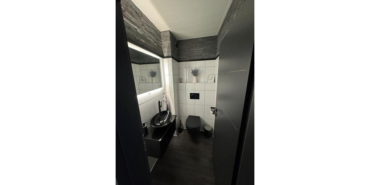 Reihenhaus Emden - 4 Zimmer, 133 m&sup2;, 275.000&euro; | Angebot:26549487