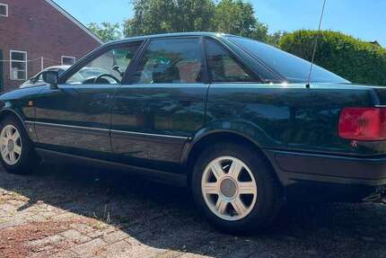 Audi 80 204.685 km 4.900 &euro; Westoverledingen 26810