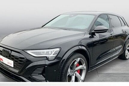 Audi SQ8 e-tron 50.023 km 63.880 &euro; Aurich 26607