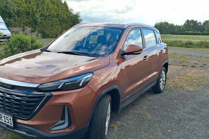 Baic Beijing X35 8.670 km 12.700 &euro; Großheide 26532