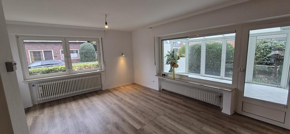Erdgeschoßwohnung Leer (Ostfriesland) - 4 Zimmer, 120 m&sup2;, 960&euro; | Angebot:25422985
