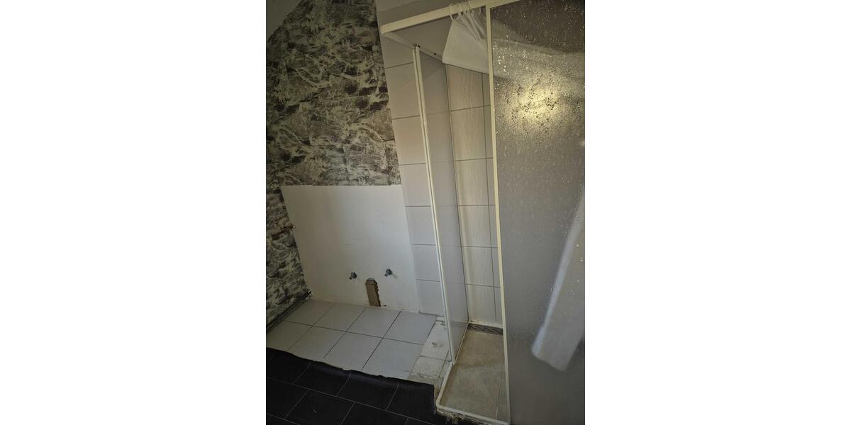 Einfamilienhaus Ihlow - 5 Zimmer, 175 m&sup2;, 800&euro; | Angebot:25971902