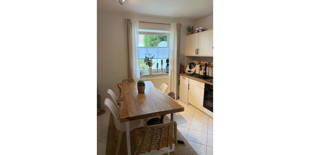 Erdgeschoßwohnung Norden - 3 Zimmer, 72 m&sup2;, 850&euro; | Angebot:26029403