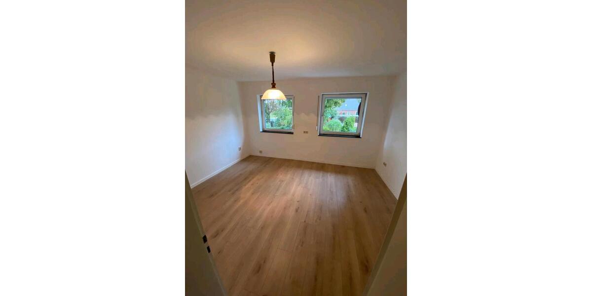 Reihenhaus Leer (Ostfriesland) - 4 Zimmer, 76 m&sup2;, 780&euro; | Angebot:24827565