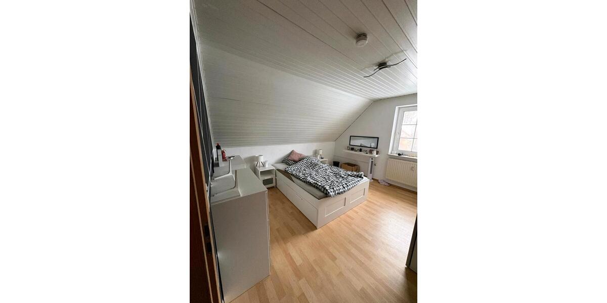 Etagenwohnung Westoverledingen - 2 Zimmer, 80 m&sup2;, 450&euro; | Angebot:26023128
