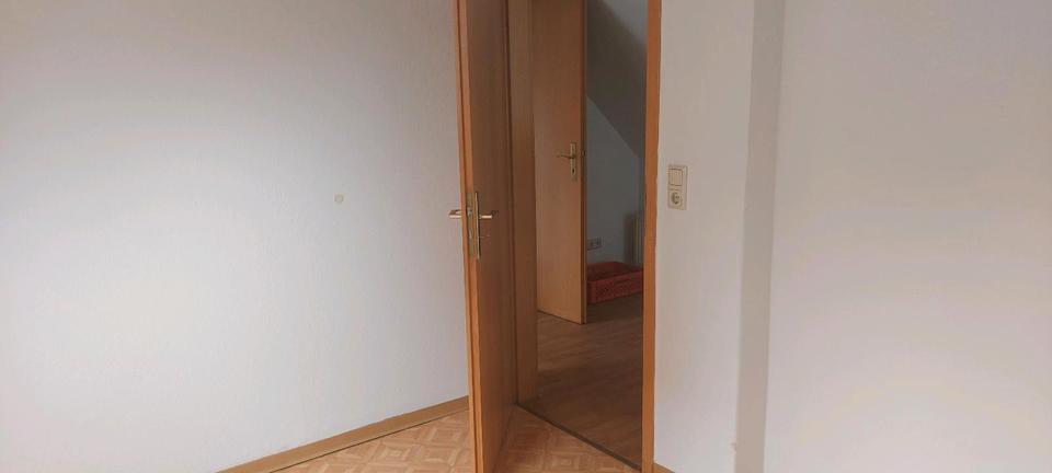Dachgeschoßwohnung Norden - 2 Zimmer, 60 m&sup2;, 560&euro; | Angebot:26448320