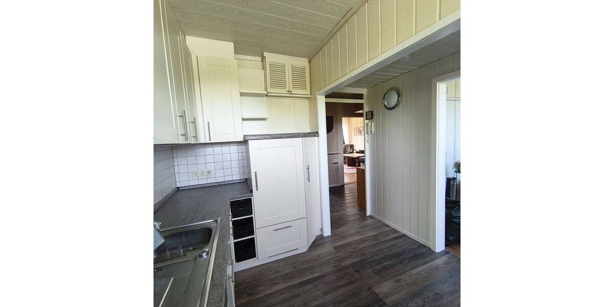Etagenwohnung Emden Barenburg - 3 Zimmer, 87 m&sup2;, 79.000&euro; | Angebot:26730930