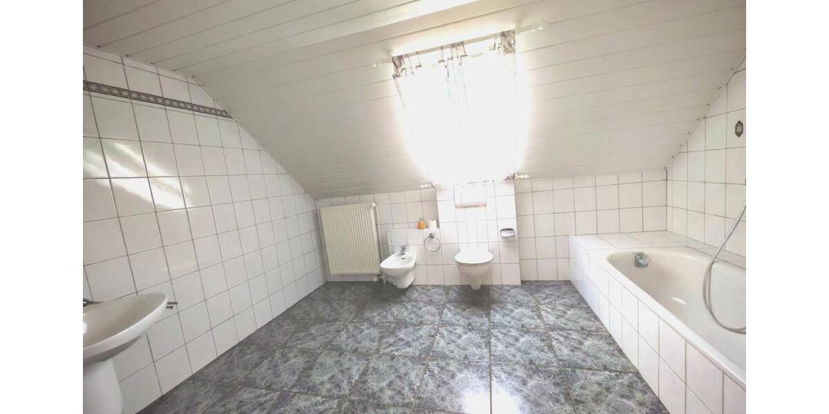 Mehrfamilienhaus, Wohnhaus Moormerland - 488.000&euro; | Angebot:23274438