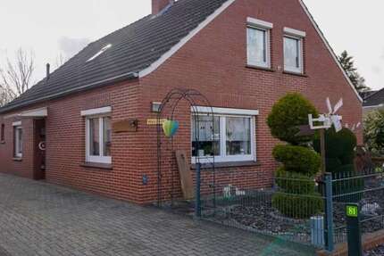 Haus Weener - 5 Zimmer, 112 m&sup2;, 189.000&euro; | Angebot:26200037