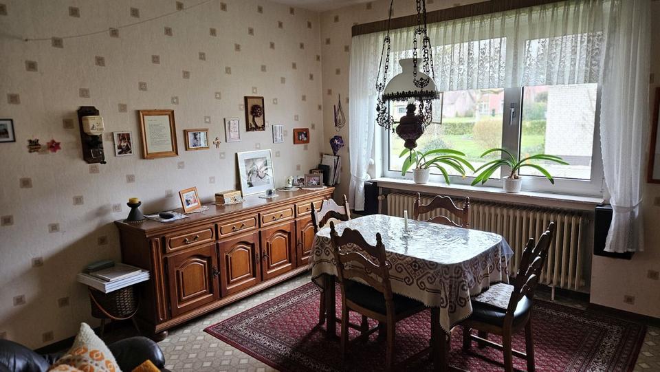 Einfamilienhaus Westoverledingen - 8 Zimmer, 135 m&sup2;, 250.000&euro; | Angebot:25793757