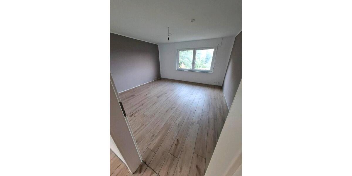 Etagenwohnung Großefehn - 5 Zimmer, 170 m&sup2;, 1.390&euro; | Angebot:26536409