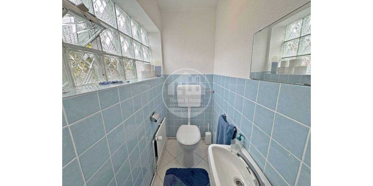 Doppelhaushälfte Aurich Innenstadt - 5 Zimmer, 130 m&sup2;, 220.000&euro; | Angebot:26116425