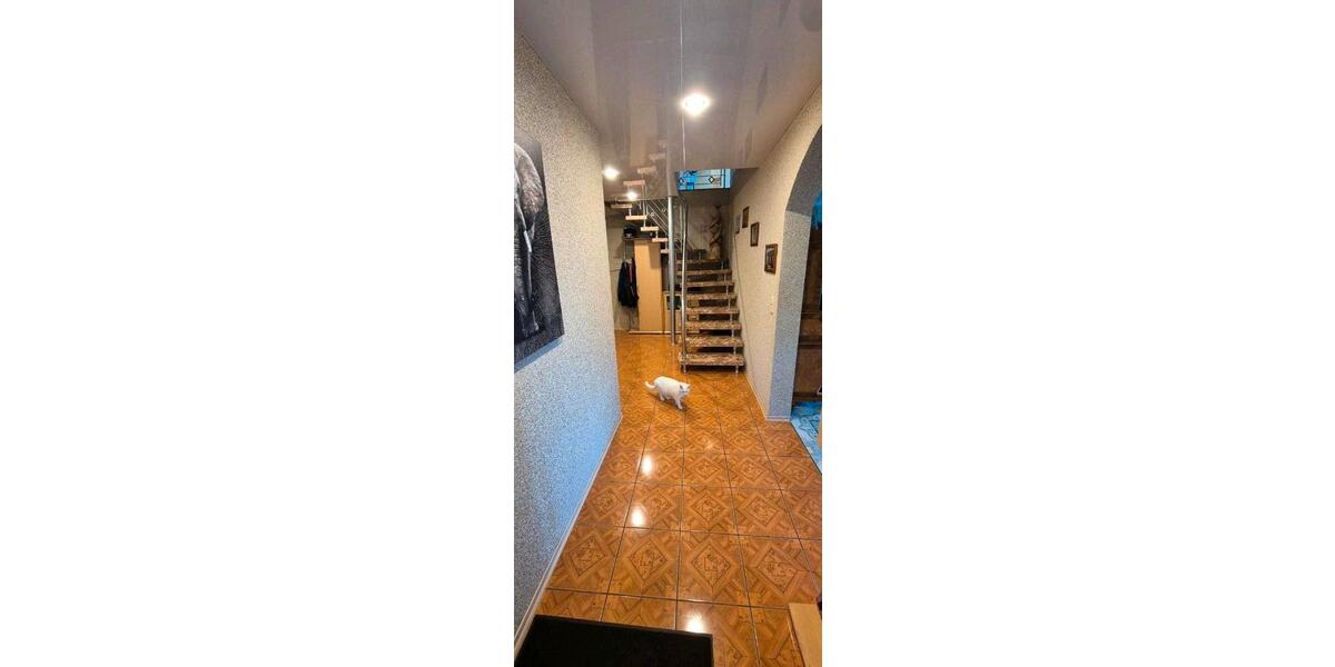 Einfamilienhaus Aurich Georgsfeld und Tannenhausen - 9 Zimmer, 260 m&sup2;, 650.000&euro; | Angebot:26135642