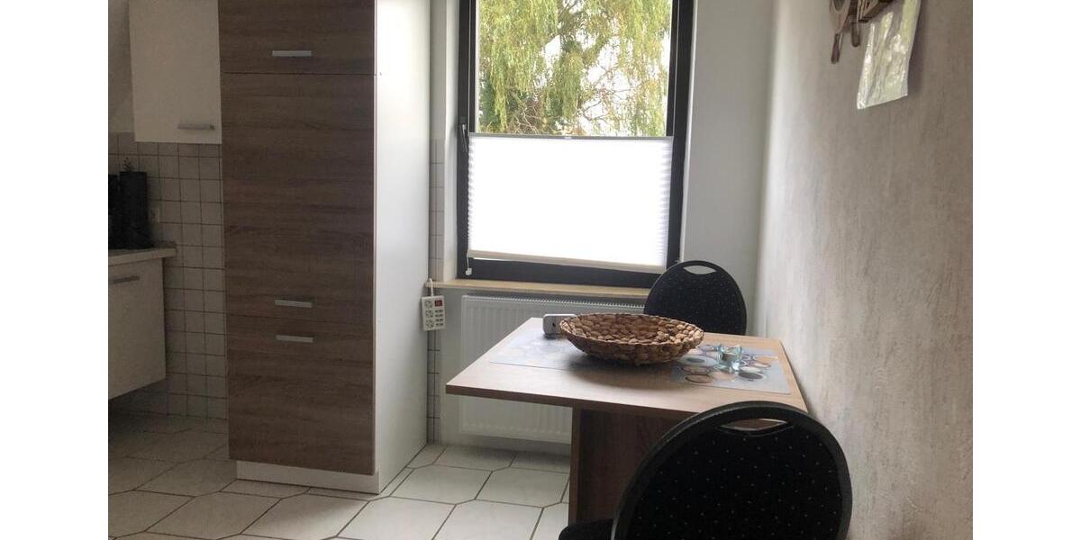 Dachgeschoßwohnung Emden Tholenswehr - 2 Zimmer, 55 m&sup2;, 480&euro; | Angebot:25962460