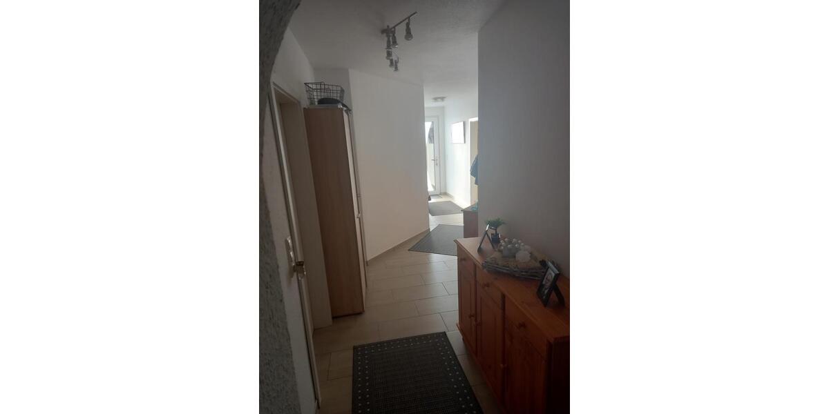 Erdgeschoßwohnung Südbrookmerland - 3 Zimmer, 100 m&sup2;, 950&euro; | Angebot:26550600