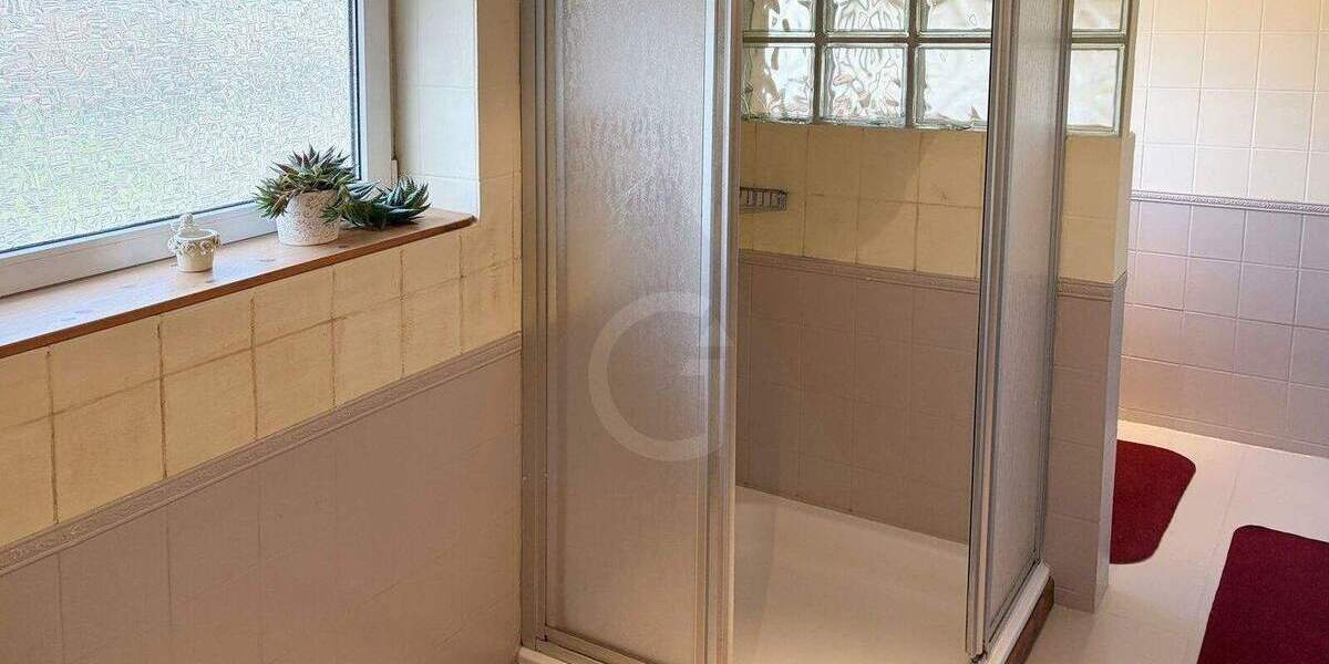 Bauernhaus, Landhaus Moormerland Boekzetelerfehn - 7 Zimmer, 152 m&sup2;, 259.000&euro; | Angebot:25700662