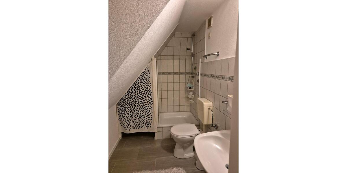 Bungalow Emden - 8 Zimmer, 120 m&sup2;, 267.000&euro; | Angebot:25833901