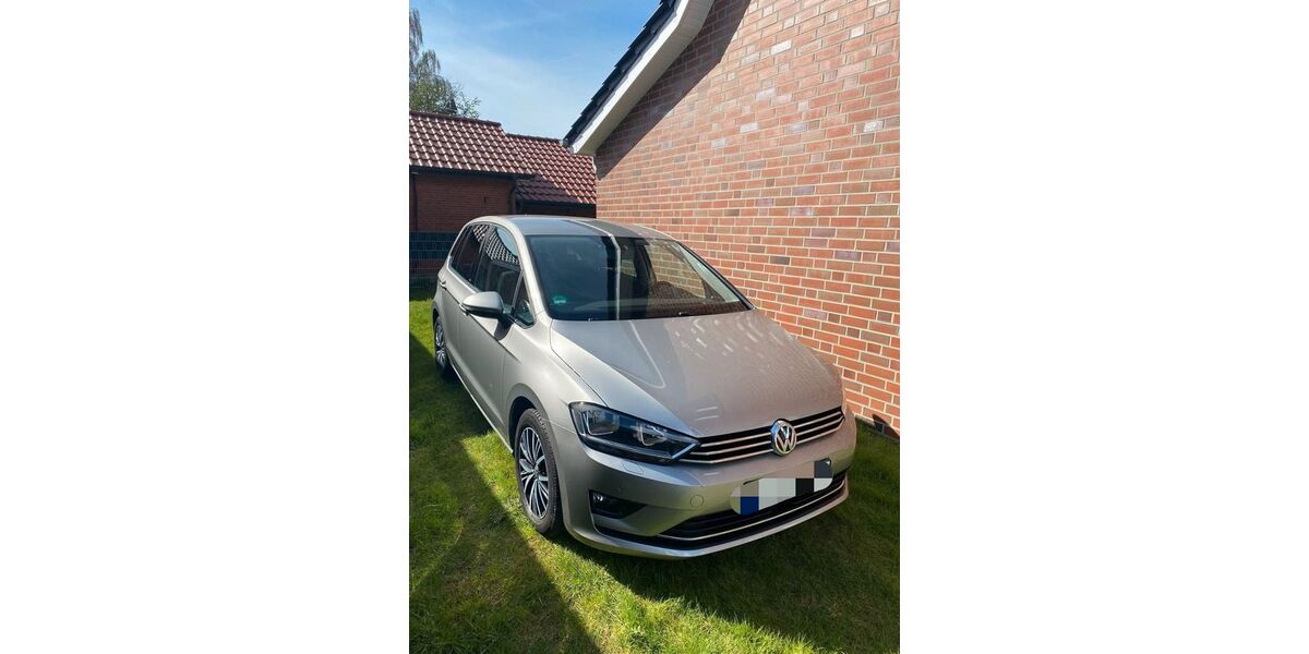 VW Golf Sportsvan 85.000 km 13.700 &euro; Leer 26789