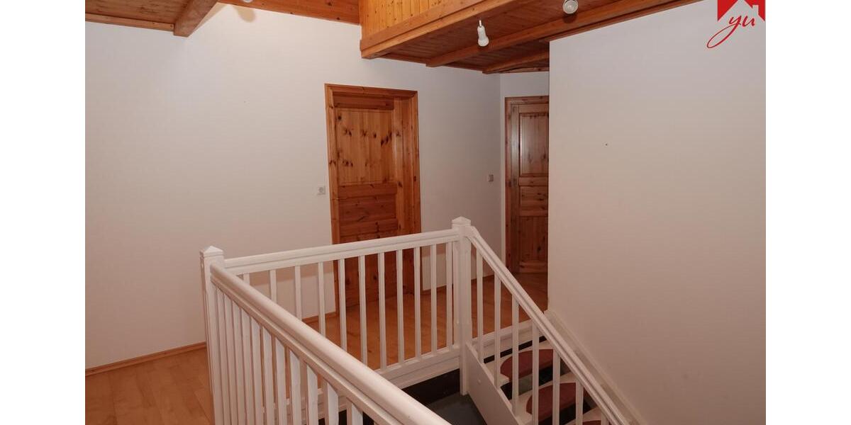 Einfamilienhaus Südbrookmerland - 8 Zimmer, 220 m&sup2;, 1.600&euro; | Angebot:25971905