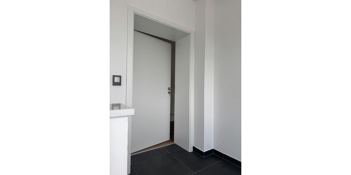 Einfamilienhaus Emden Tholenswehr - 4 Zimmer, 150 m&sup2;, 1.250&euro; | Angebot:27613395