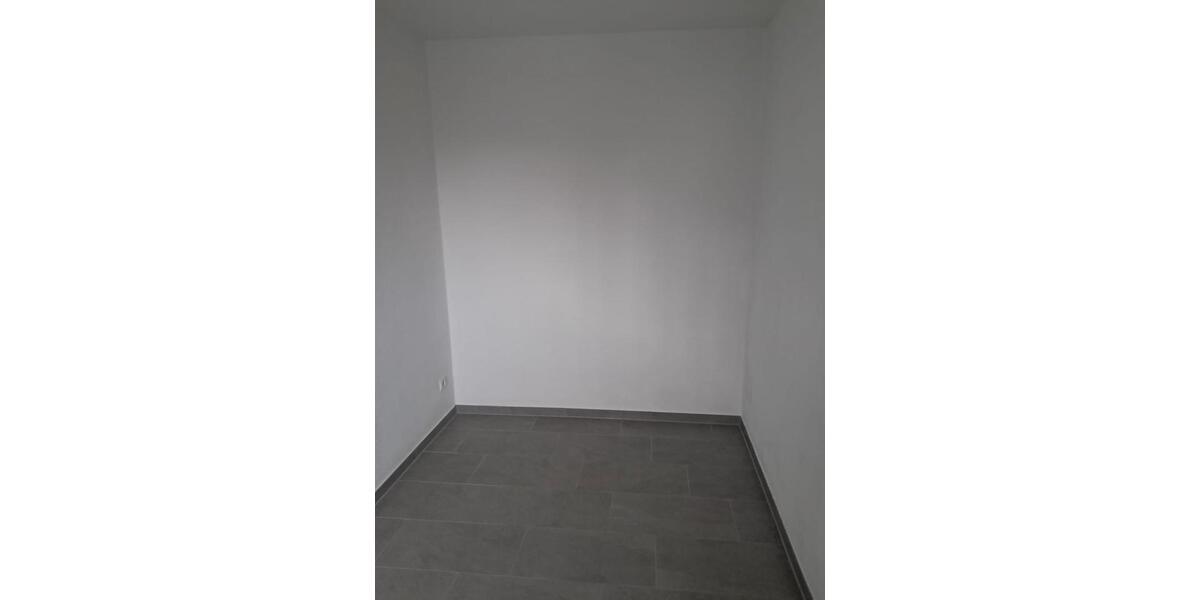 Etagenwohnung Leer (Ostfriesland) - 3 Zimmer, 72 m&sup2;, 800&euro; | Angebot:26033145