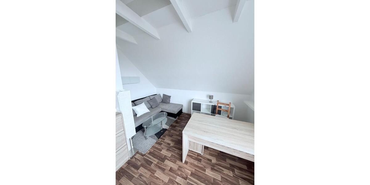 Dachgeschoßwohnung Emden Tholenswehr - 1 Zimmer, 30 m&sup2;, 490&euro; | Angebot:26226938