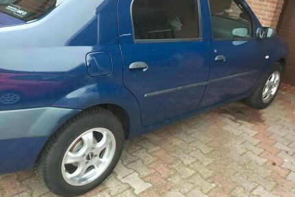Dacia Logan 117.000 km 1.700 &euro; Westoverledingen 26819