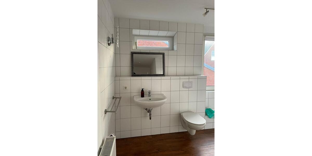 Etagenwohnung Emden - 3 Zimmer, 75 m&sup2;, 540&euro; | Angebot:25571483