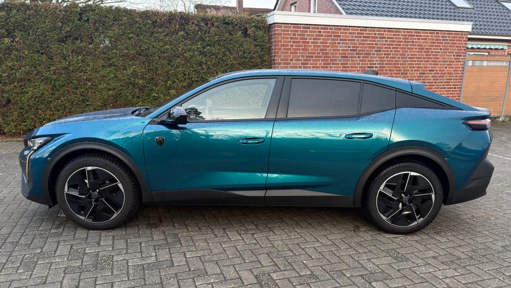 Peugeot 408 45.000 km 26.000 &euro; Leer 26789