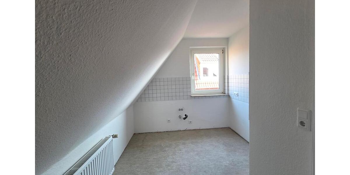 Dachgeschoßwohnung Emden Rysumer Landstraße - 2 Zimmer, 39 m&sup2;, 205&euro; | Angebot:26235165