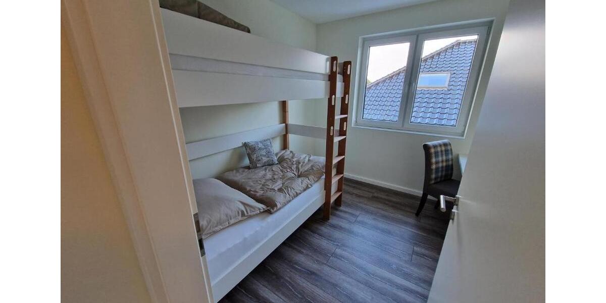 Etagenwohnung Westoverledingen - 2.5 Zimmer, 75 m&sup2;, 825&euro; | Angebot:25976462