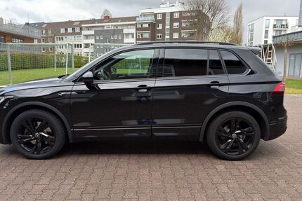 VW Tiguan 80.500 km 32.990 &euro; Düsseldorf 40545