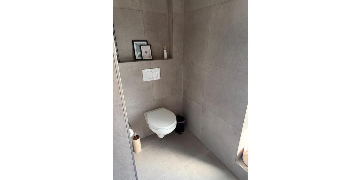 Dachgeschoßwohnung Westoverledingen - 3 Zimmer, 68 m&sup2;, 880&euro; | Angebot:25944680