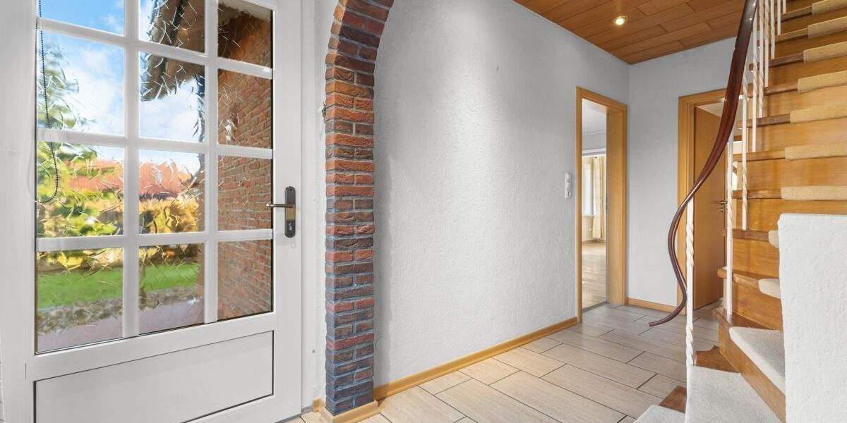 Mehrfamilienhaus, Wohnhaus Osteel - 9 Zimmer, 210 m&sup2;, 419.000&euro; | Angebot:25679583