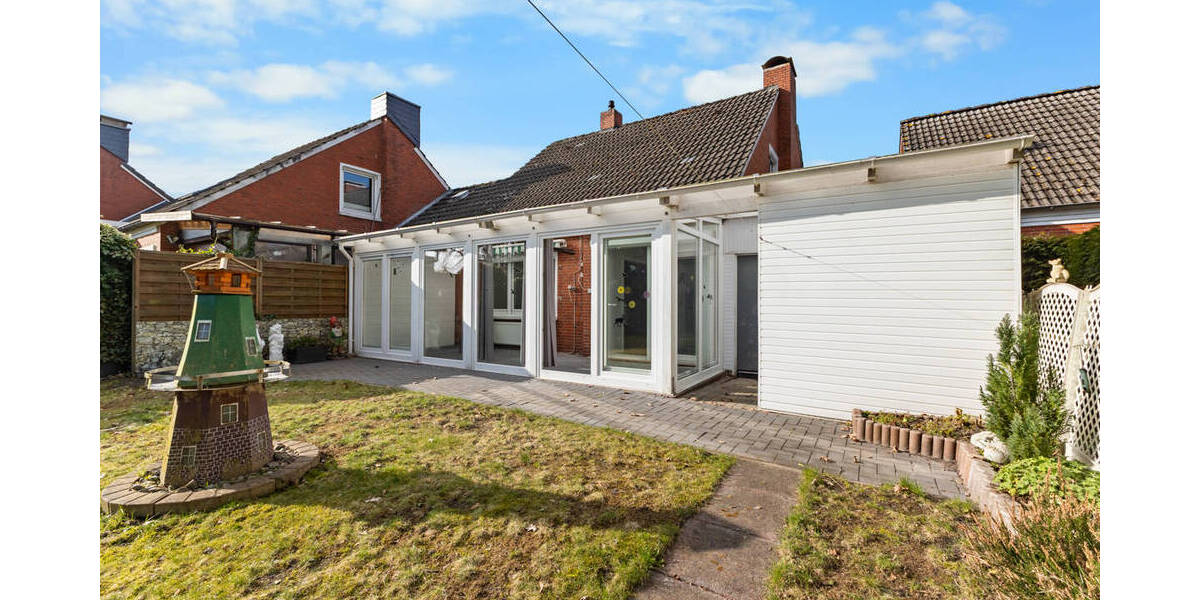 Reihenmittelhaus Aurich Innenstadt - 4 Zimmer, 98 m&sup2;, 150.000&euro; | Angebot:26105544