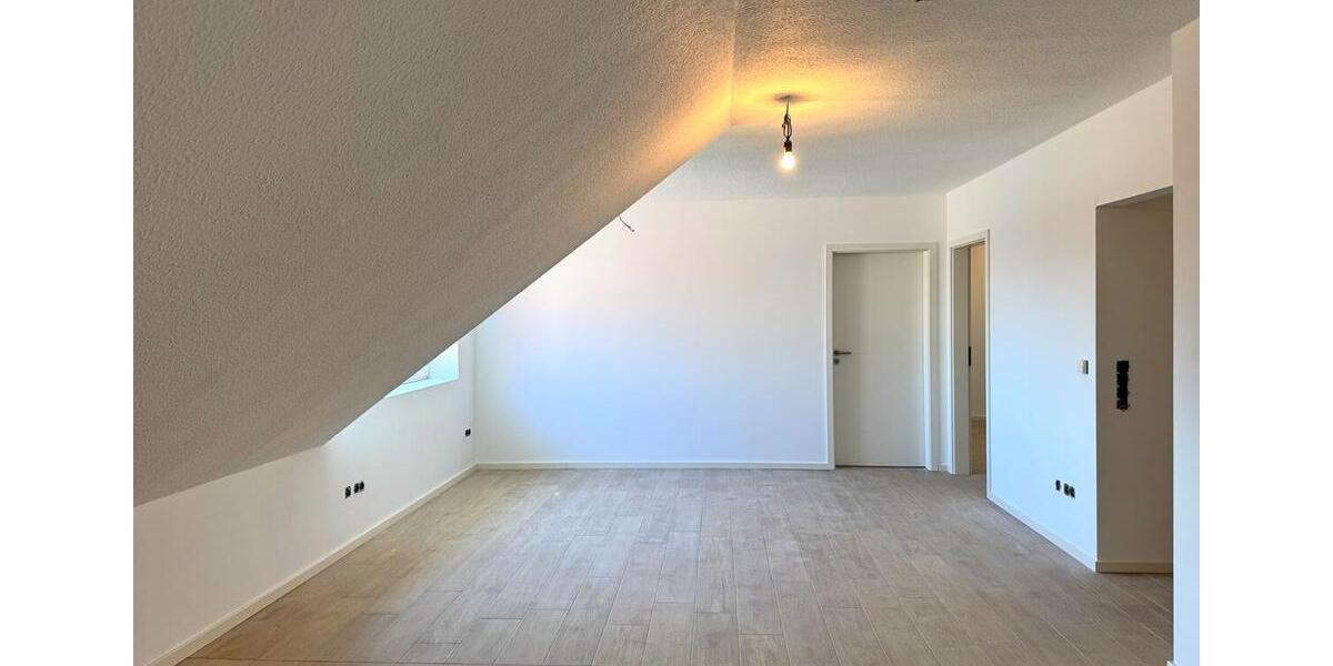Etagenwohnung Großefehn - 6 Zimmer, 130 m&sup2;, 995&euro; | Angebot:25545483