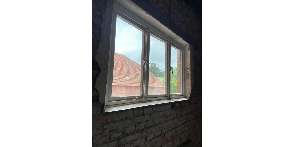 Mehrfamilienhaus, Wohnhaus Hage - 10 Zimmer, 300 m&sup2;, 500&euro; | Angebot:26197226