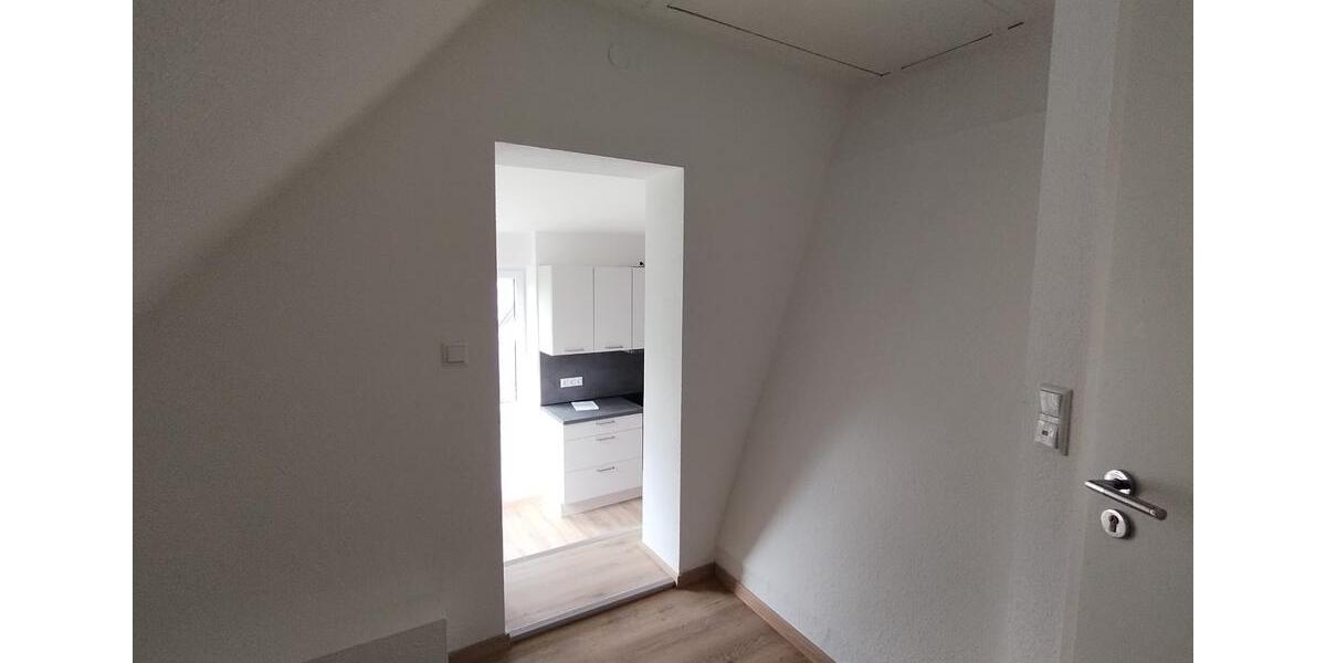 Dachgeschoßwohnung Südbrookmerland - 2 Zimmer, 72 m&sup2;, 480&euro; | Angebot:26537945