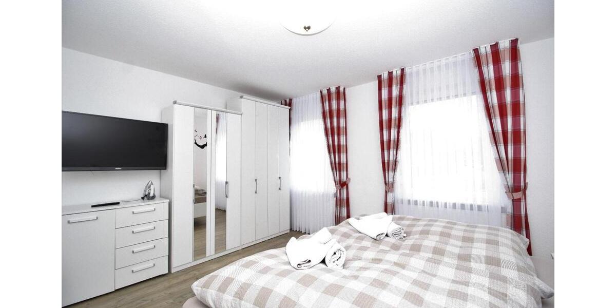 Erdgeschoßwohnung Norden - 3 Zimmer, 98 m&sup2;, 199.000&euro; | Angebot:25267900