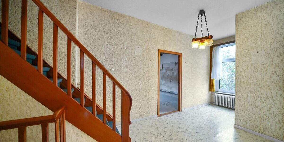 Mehrfamilienhaus, Wohnhaus Krummhörn Pewsum - 7 Zimmer, 192 m&sup2;, 145.000&euro; | Angebot:25743975