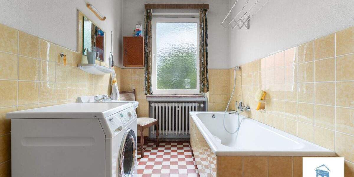 Mehrfamilienhaus, Wohnhaus Ihlow Ihlowerhörn - 6 Zimmer, 180 m&sup2;, 229.000&euro; | Angebot:25778054