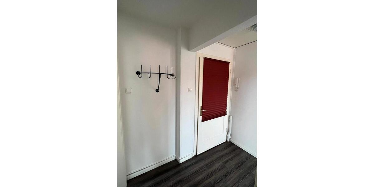 Dachgeschoßwohnung Emden Tholenswehr - 2 Zimmer, 50 m&sup2;, 1.100&euro; | Angebot:25455525