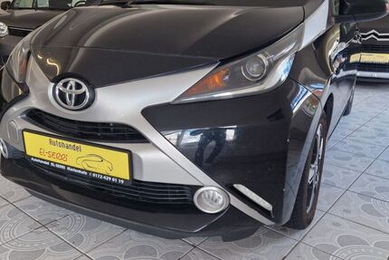 Toyota Aygo (X) 118.000 km 7.500 &euro; Upgant-Schott 26529