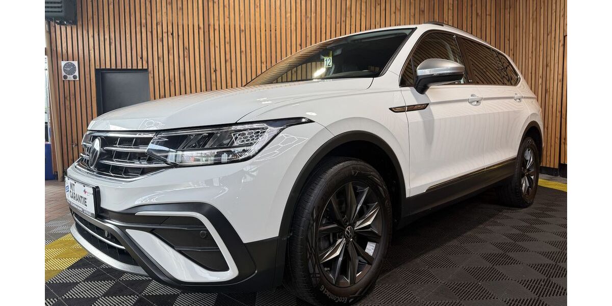VW Tiguan Allspace 60.725 km 29.900 &euro; Leer 26789