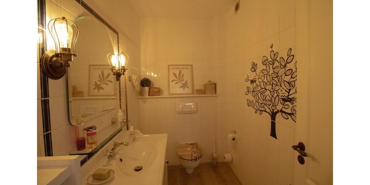 Reihenhaus Emden - 4 Zimmer, 180 m&sup2;, 245.000&euro; | Angebot:25801727