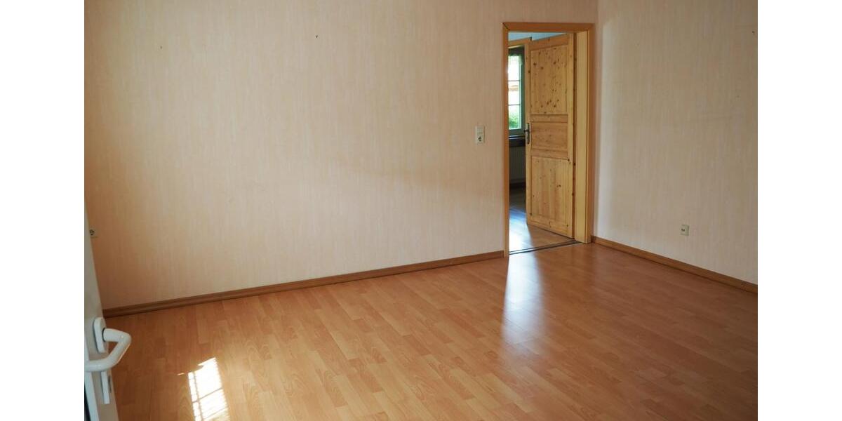 Einfamilienhaus Norden - 8 Zimmer, 214 m&sup2;, 225.000&euro; | Angebot:26613467